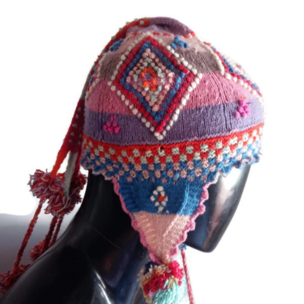 Beasnie Traditional Andean Chullo Hat Winter Warm Cusco